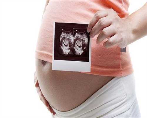 代孕儿子花费,输卵管积水也能做试管婴儿 试管婴儿技术是治疗不孕不育的新方